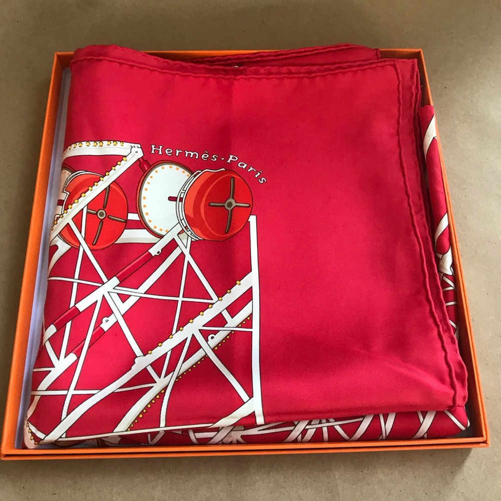 Hermès scarf